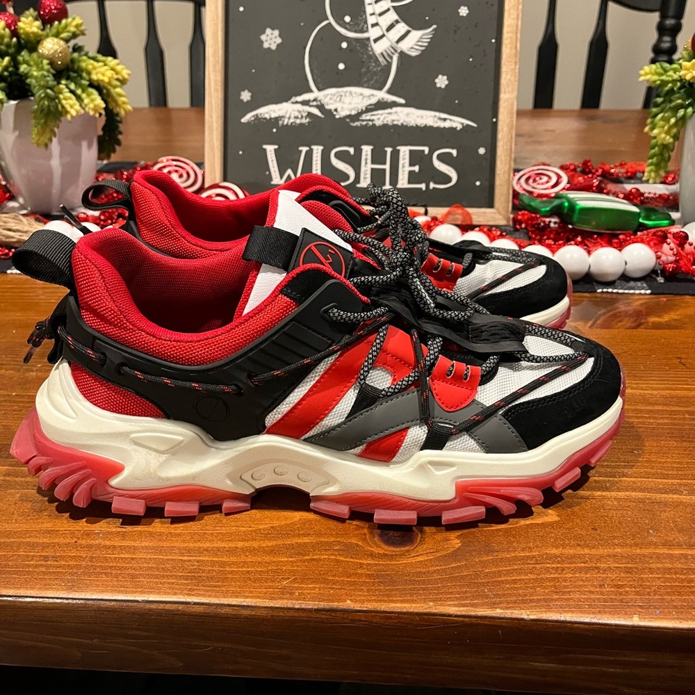 Javi Brand, lightly worn, like brand new, men’s size 11.5